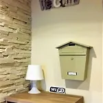 לינה וארוחת בוקר Pisa City Lodge 3*