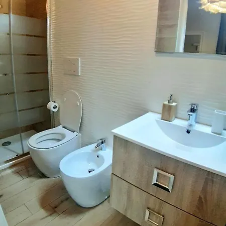 Pisa City Lodge Pise